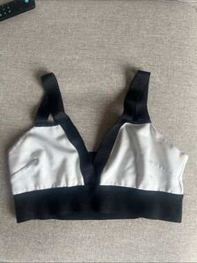 bebe Two-Tone Wireless Bralette in White and Black